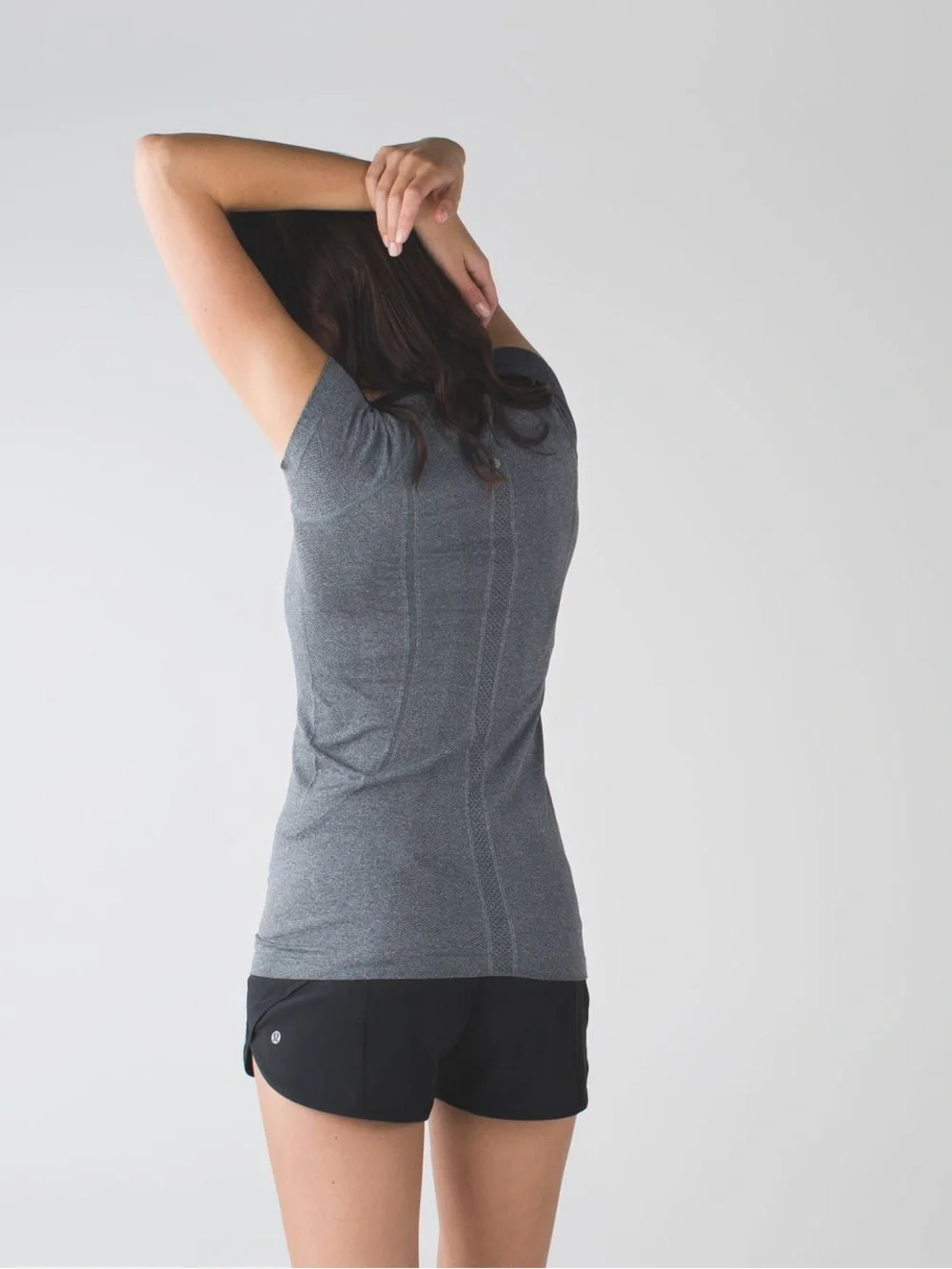 Lululemon Women’s Swiftly Tech Short Sleeve Scoop Tee Heathered Black Size 8